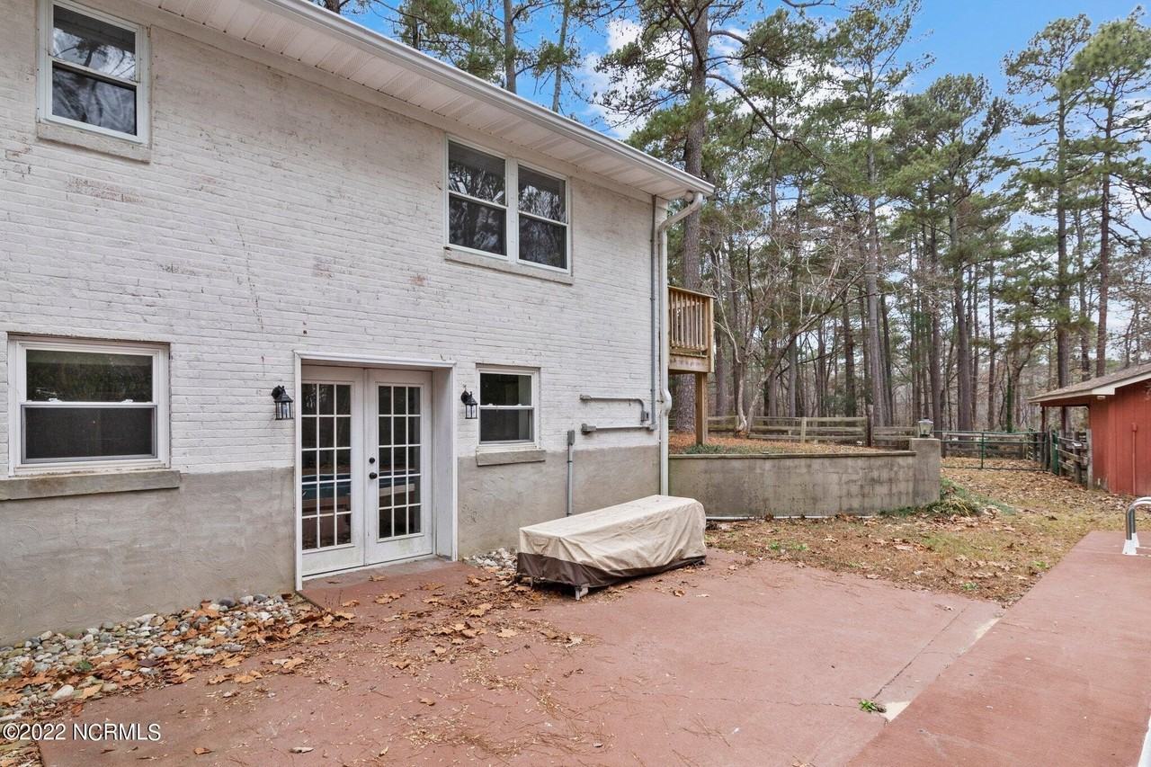 190 Valhalla Rd - Photo 2 of 26