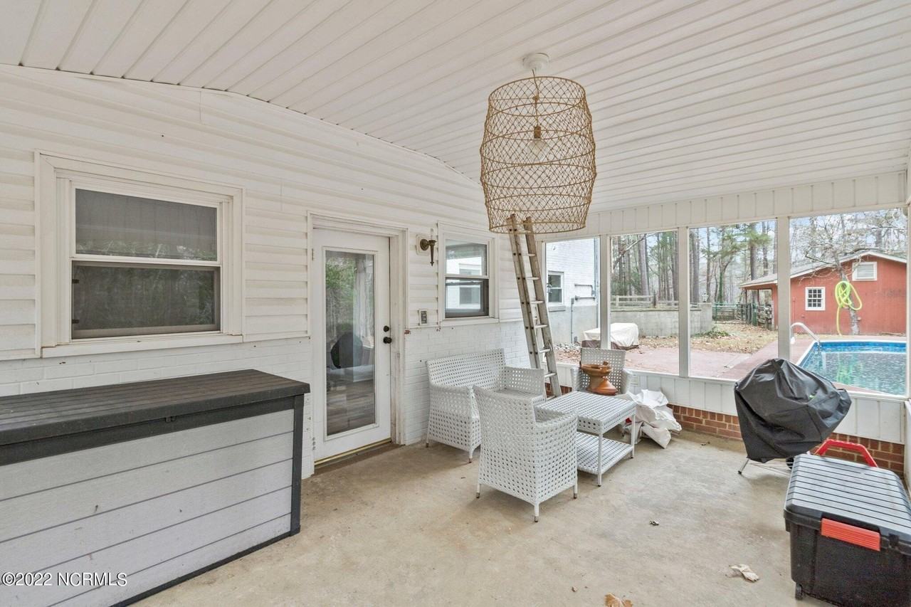 190 Valhalla Rd - Photo 6 of 26