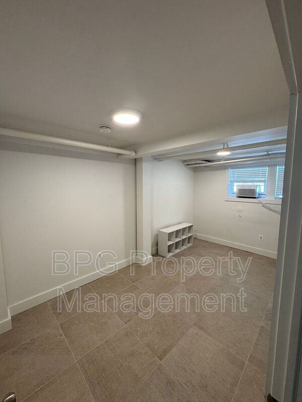 2634 Langston Blvd #100 - Photo 5 of 26