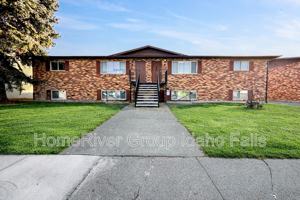 featured image of 1417 Elizabeth Cir #3