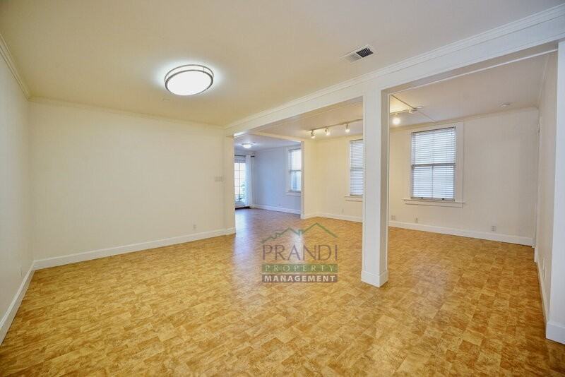 521 C St #521CST - Photo 4 of 42