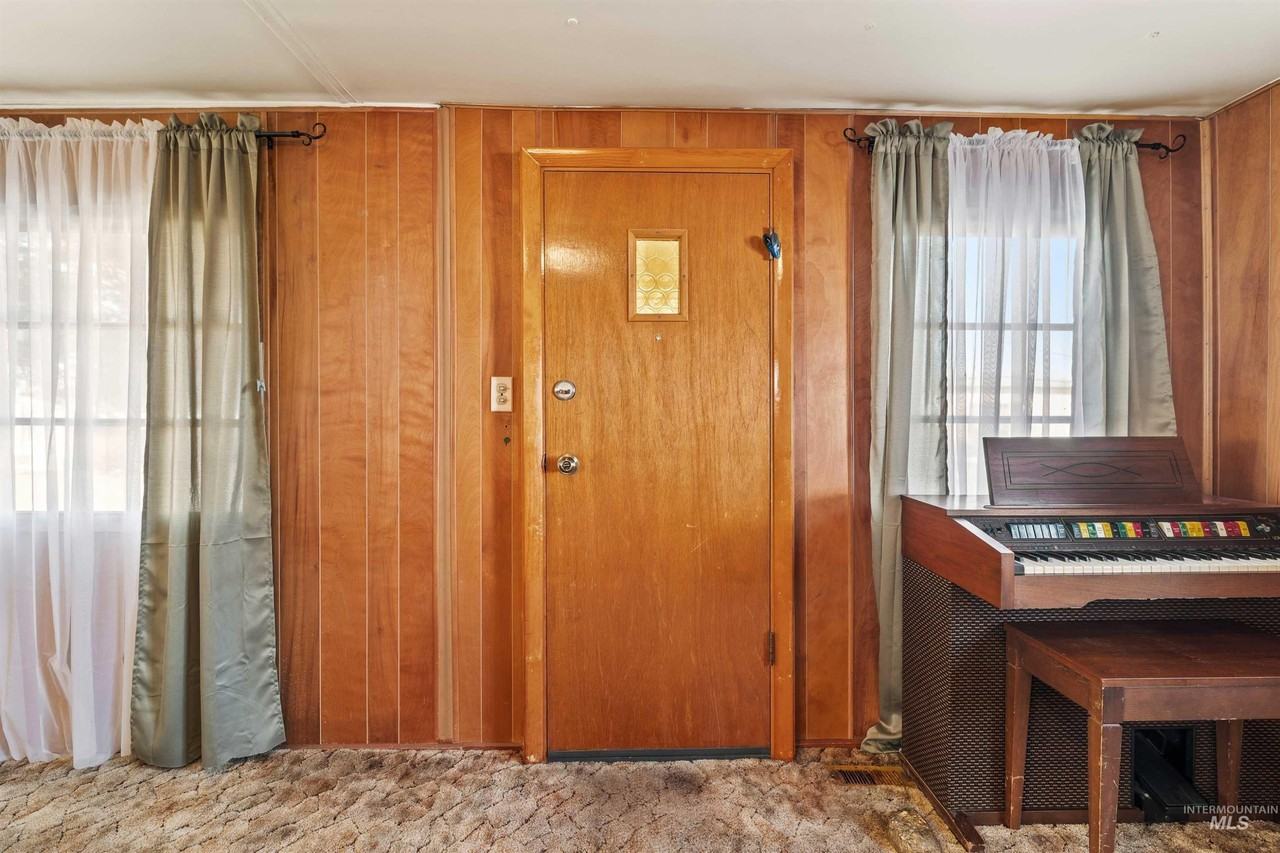 419 Fruitland Ave Trlr 8 #8 - Photo 6 of 23