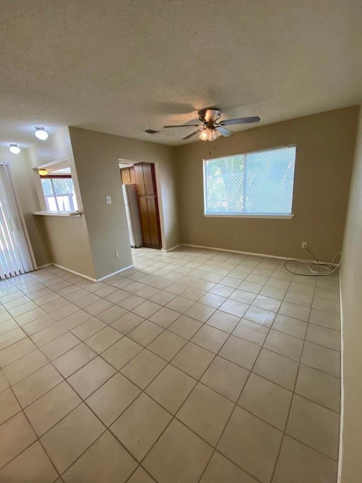 1800 West Ln - Photo 5 of 13