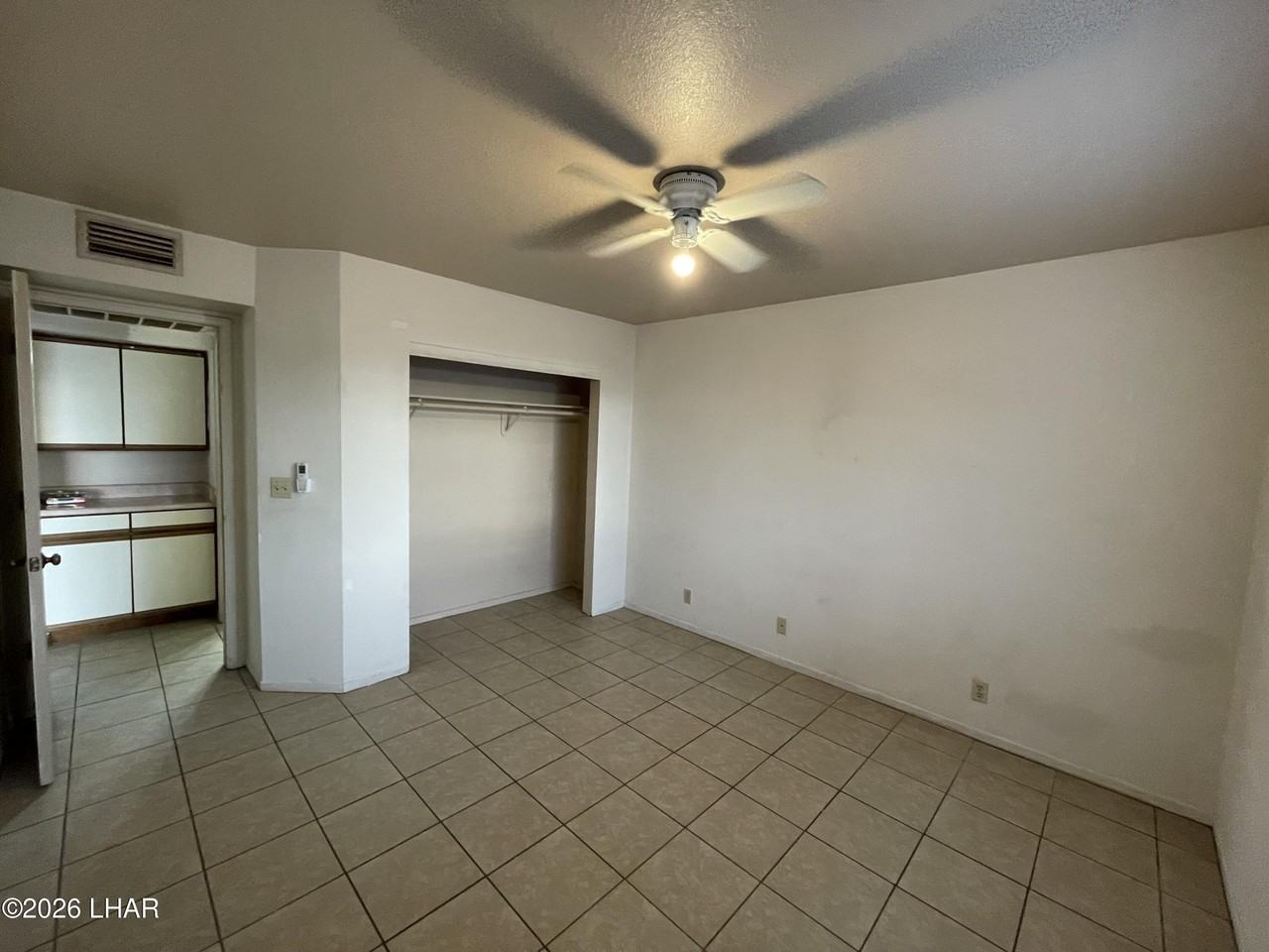 1810 Bimini Ln Apt 2 #2 - Photo 5 of 13