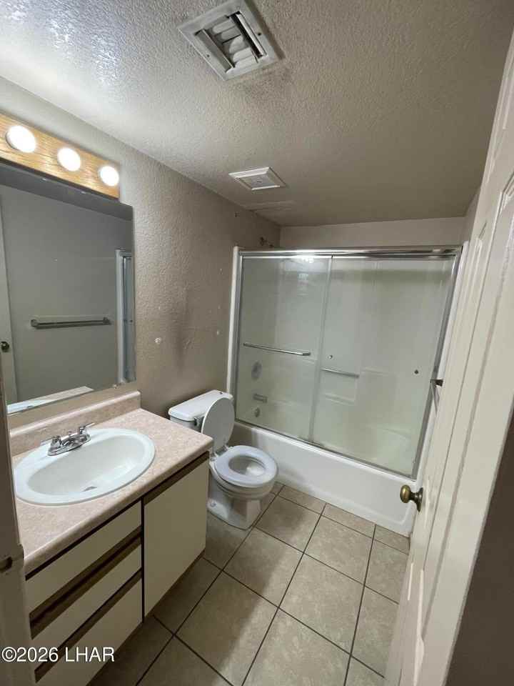 1810 Bimini Ln Apt 2 #2 - Photo 6 of 13