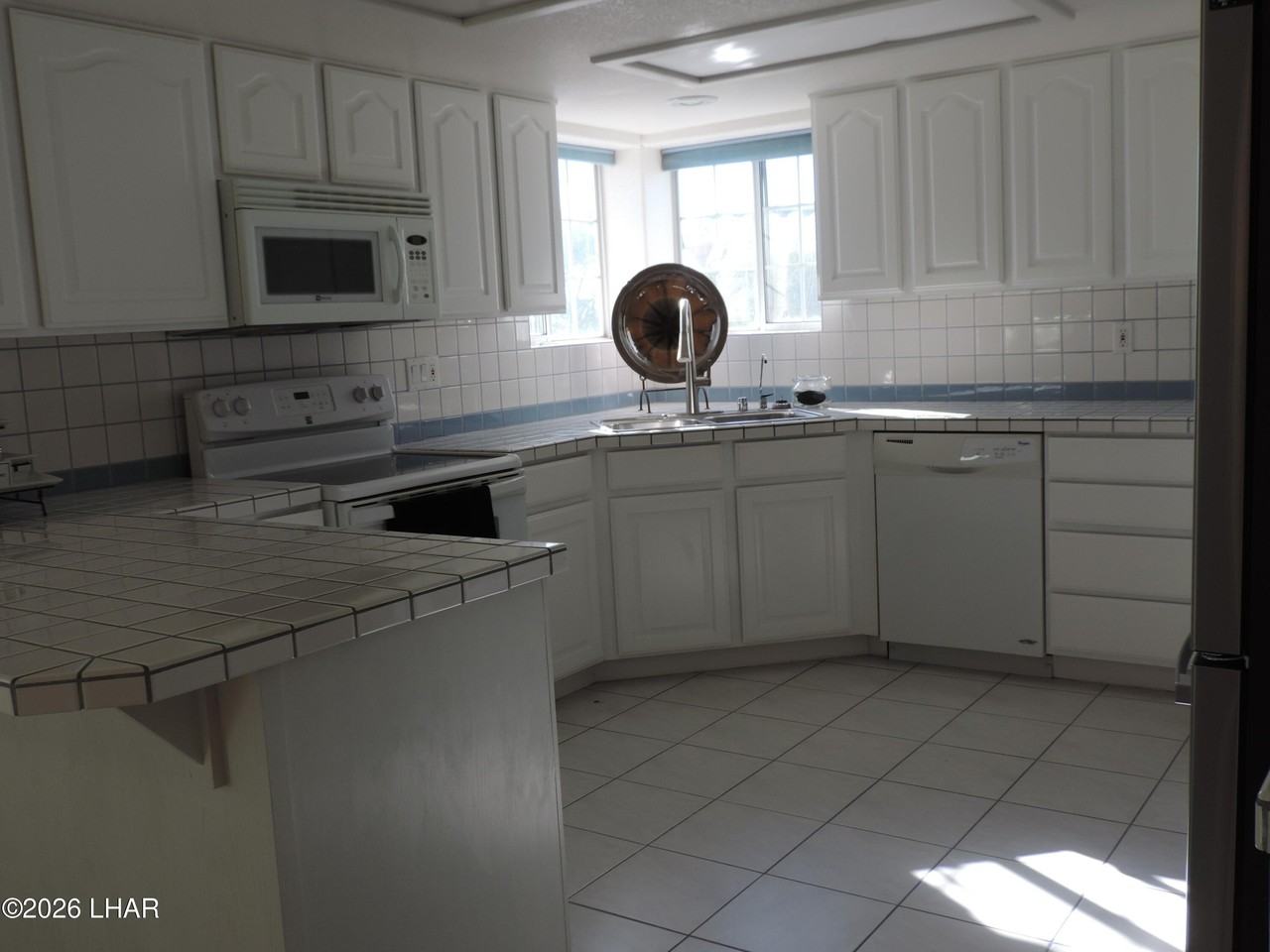 1697 Cardinal Dr - Photo 6 of 19