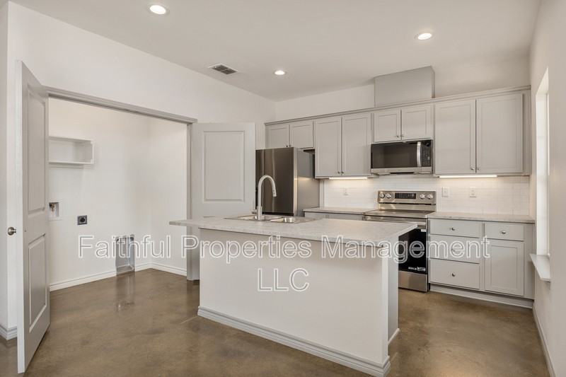 21579 County Road - Photo 2 of 11