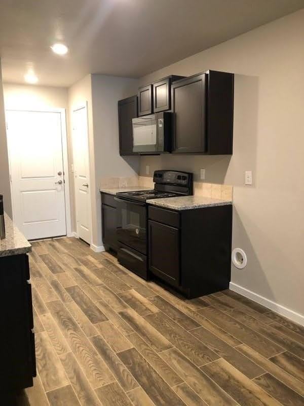 13809 Paris Ave - Photo 7 of 7