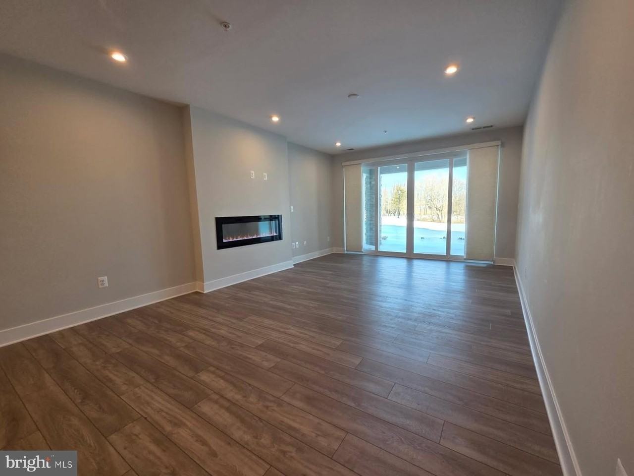 170 Harrier Way - Photo 7 of 36