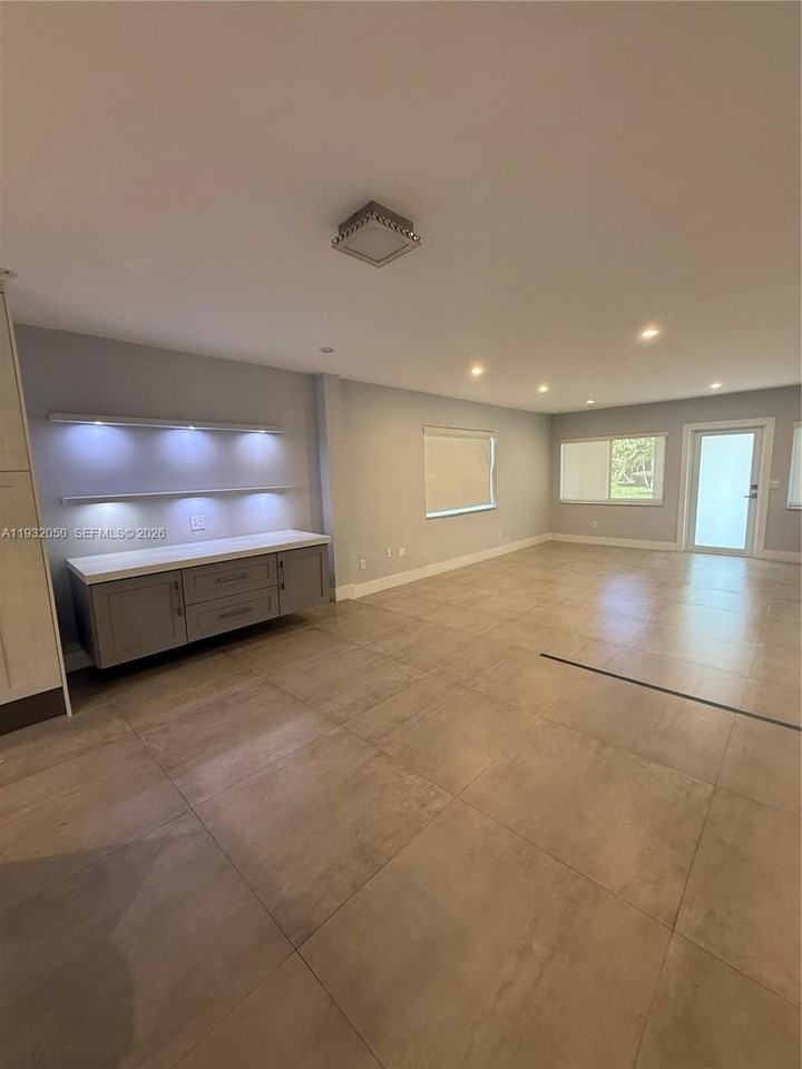 1975 Sans Souci Blvd #0 - Photo 3 of 9