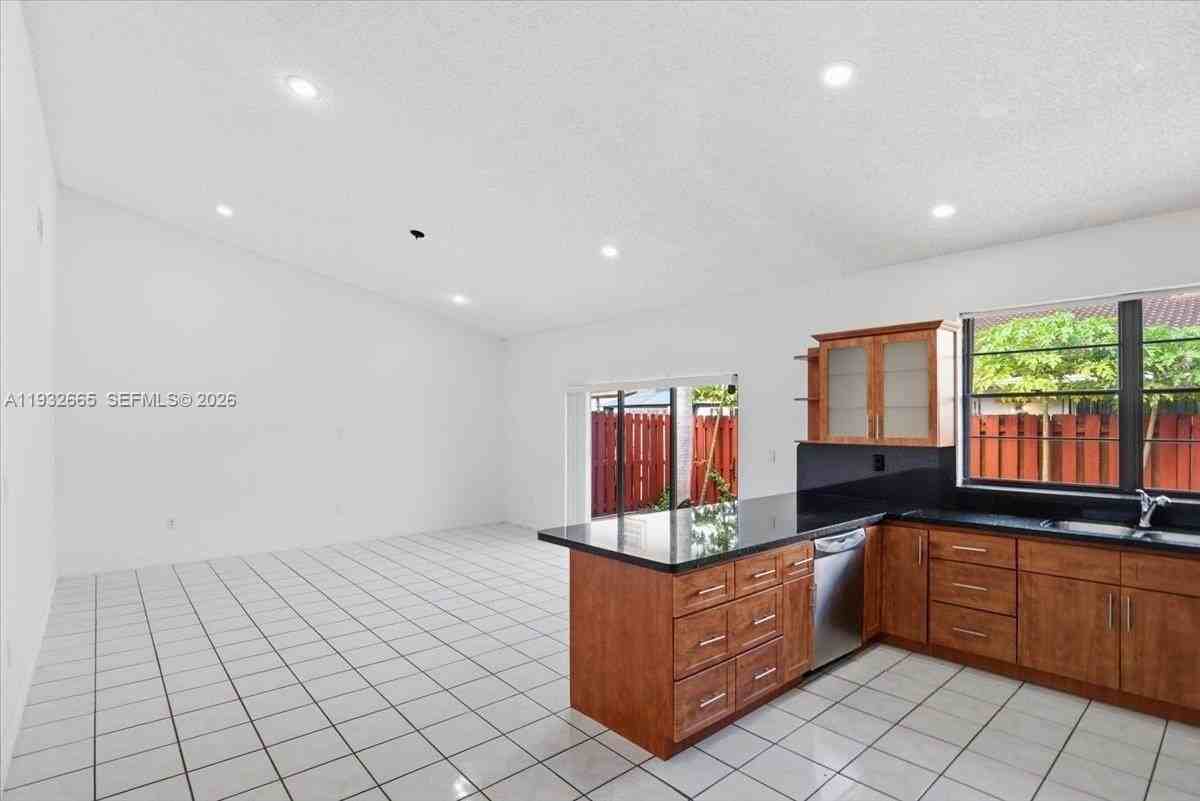 13521 Sw 62nd St #119 - Photo 6 of 40