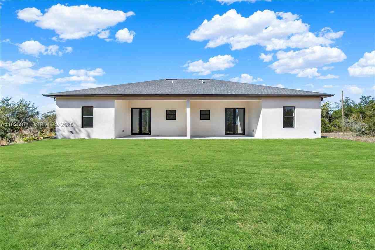 66 Organ St #66 - Photo 4 of 33