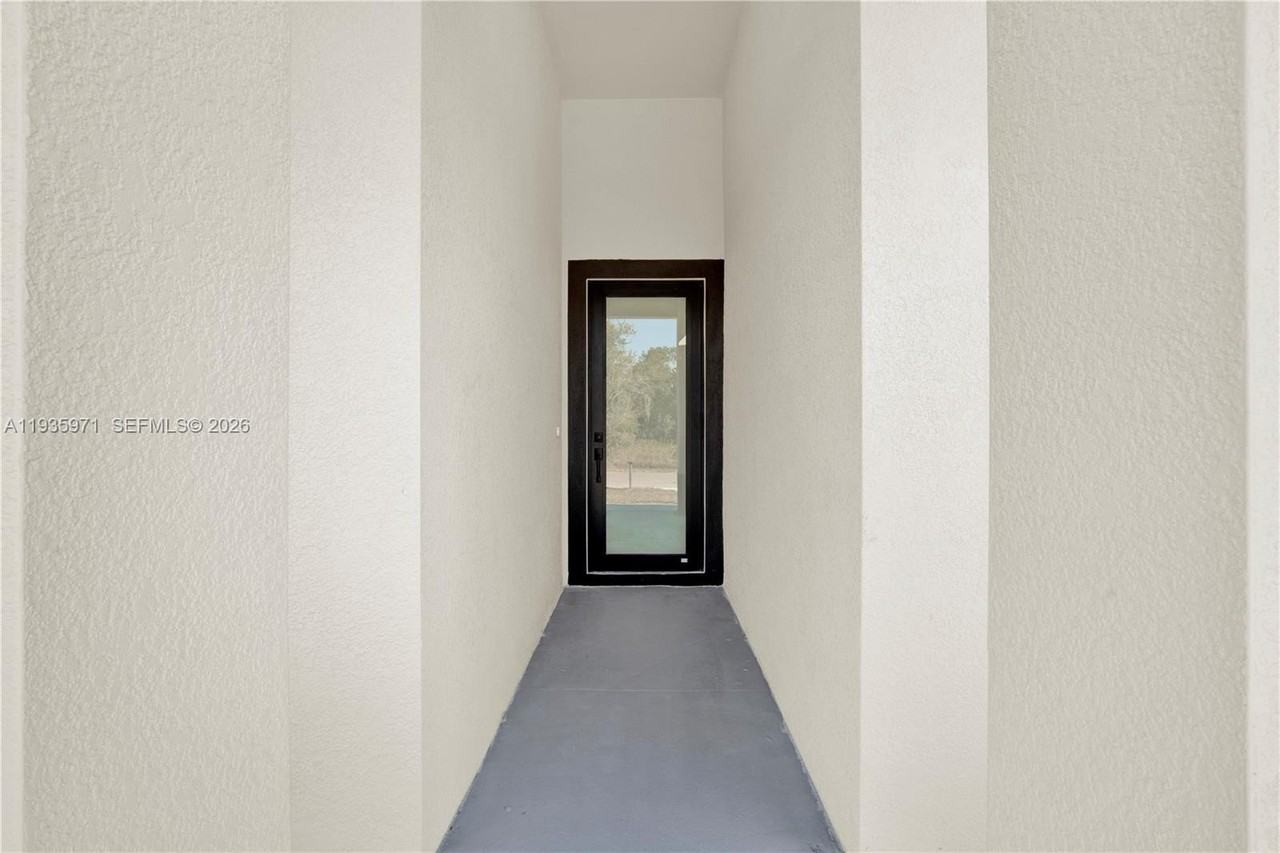 66 Organ St #66 - Photo 6 of 33