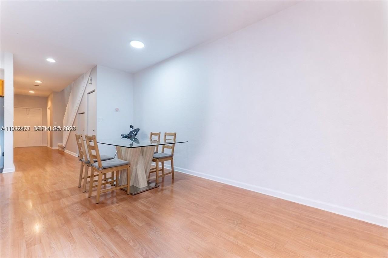 59 Se 3rd Ave #59 - Photo 7 of 32