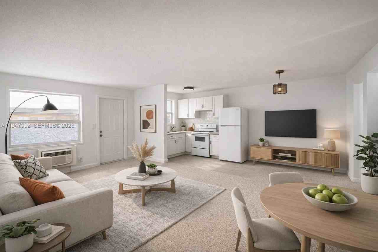 400 Se 4th Ave #1 - Photo 2 of 4