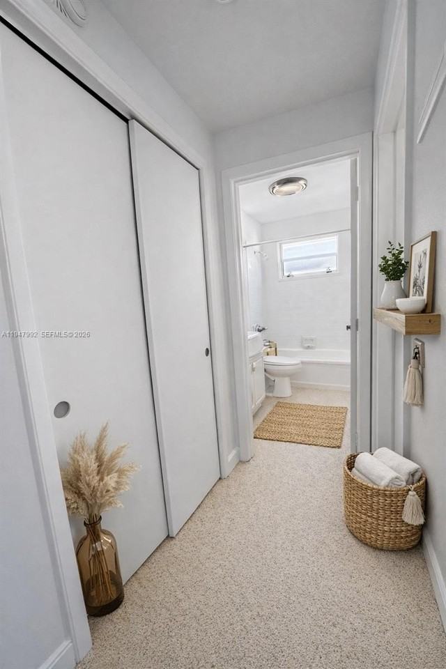 400 Se 4th Ave #1 - Photo 4 of 4