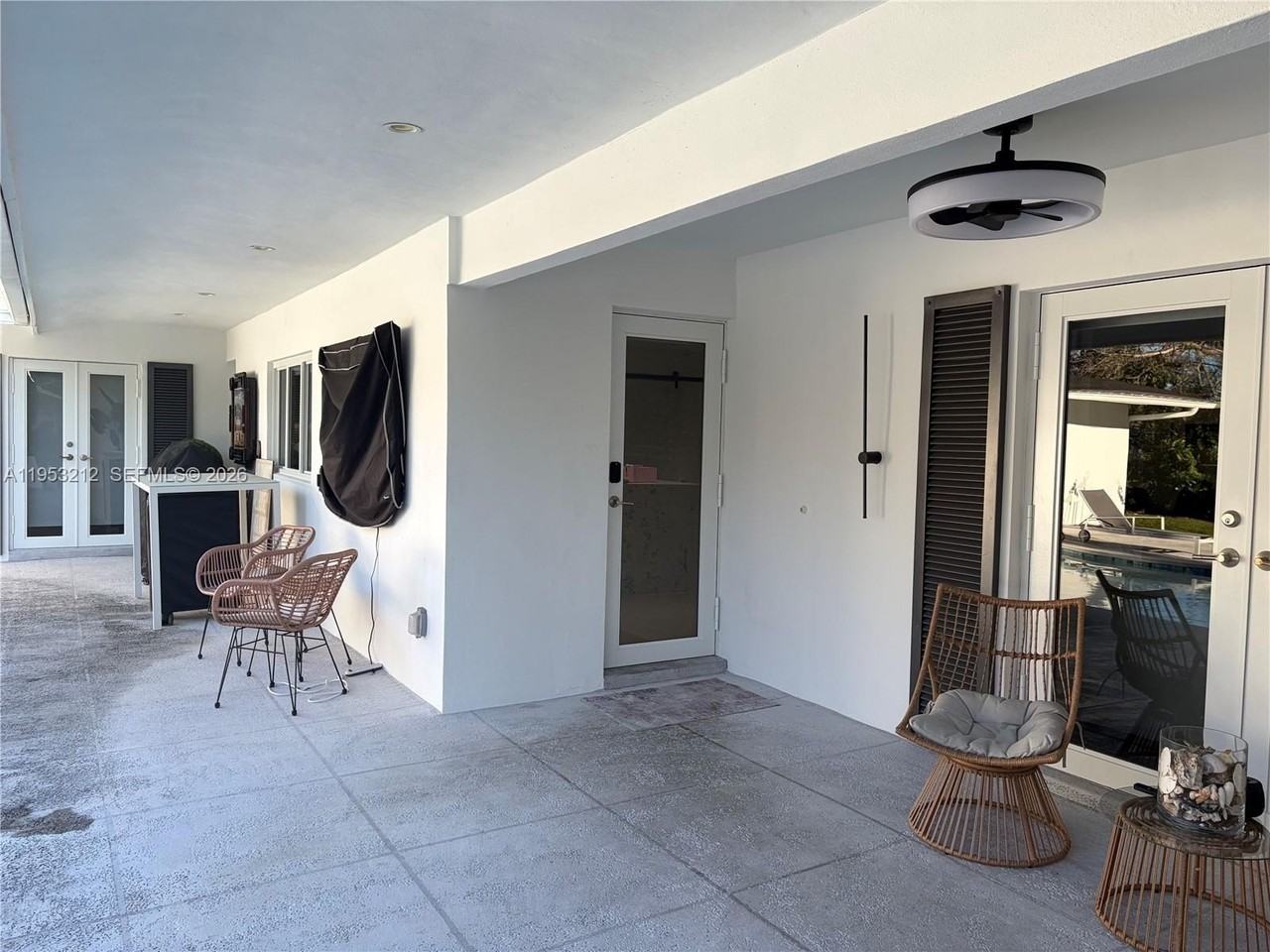 8425 Sw 107th St - Photo 4 of 25