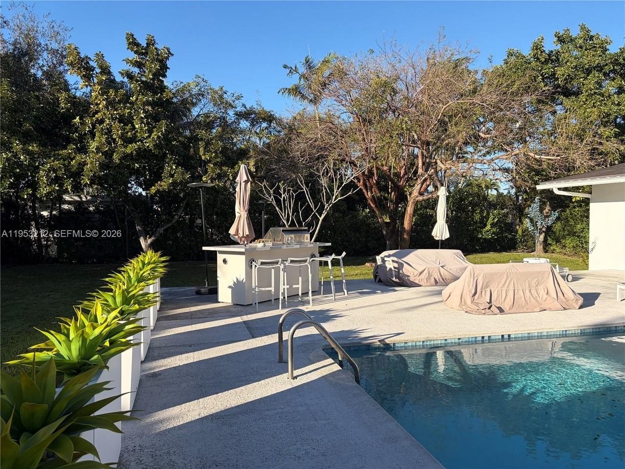 8425 Sw 107th St - Photo 5 of 25