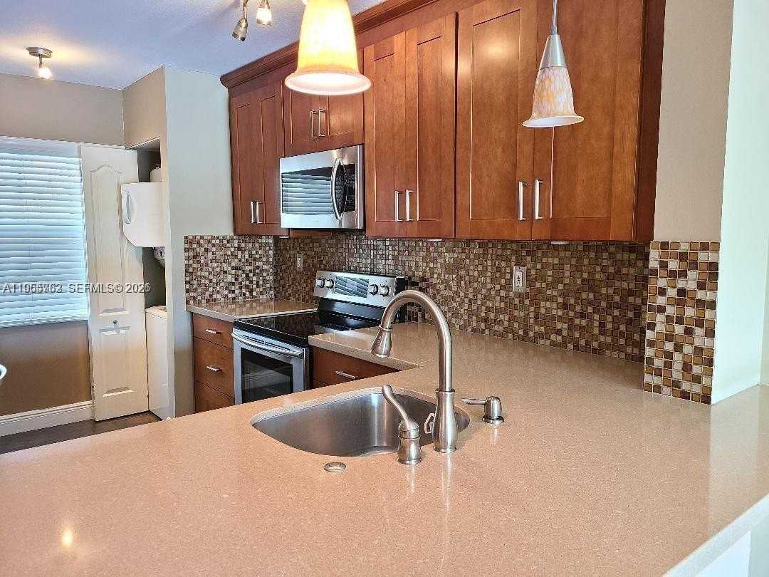 14273 Sw 121st Pl #3 - Photo 2 of 21