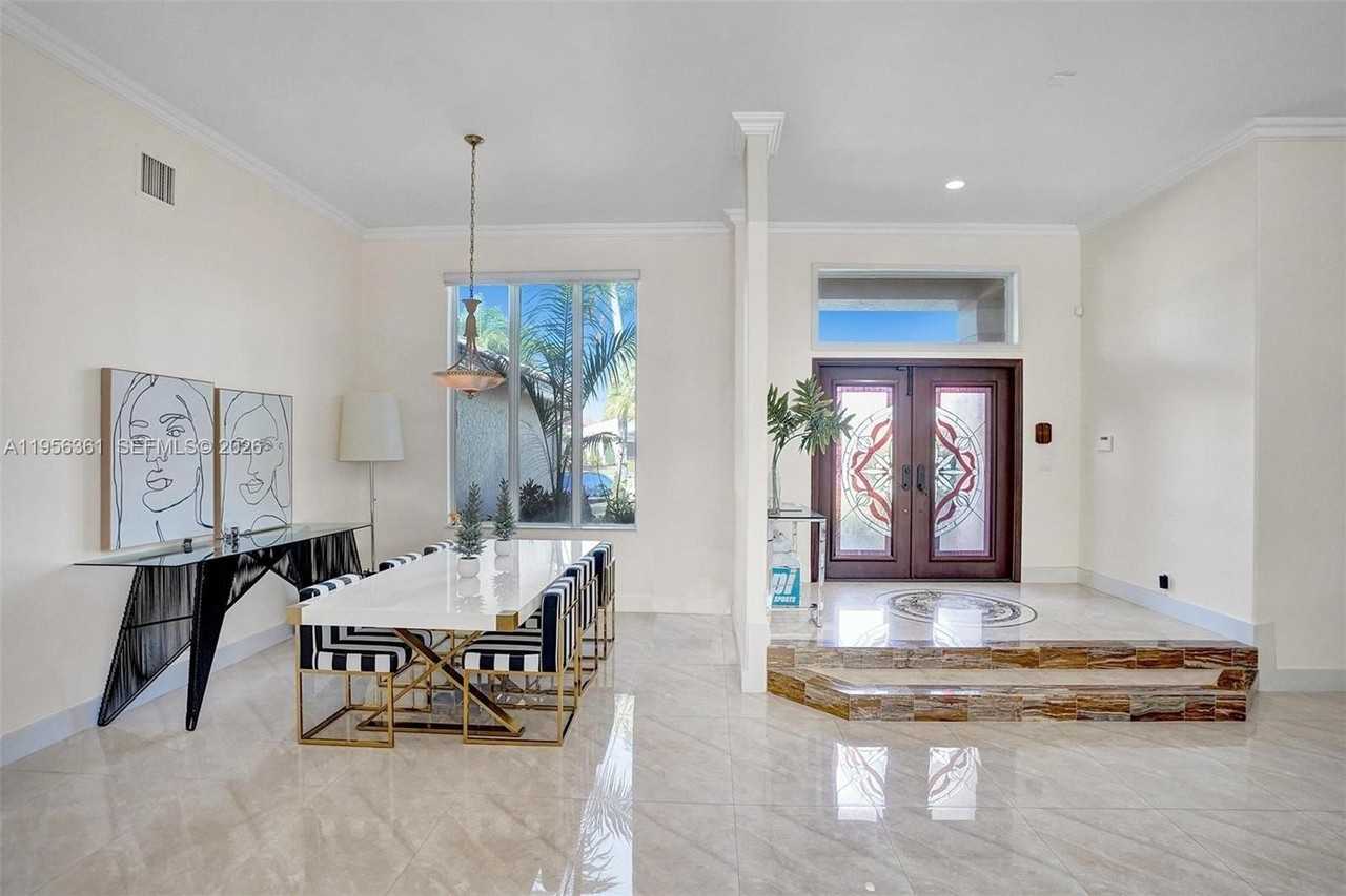 306 Egret Ln #306 - Photo 3 of 50