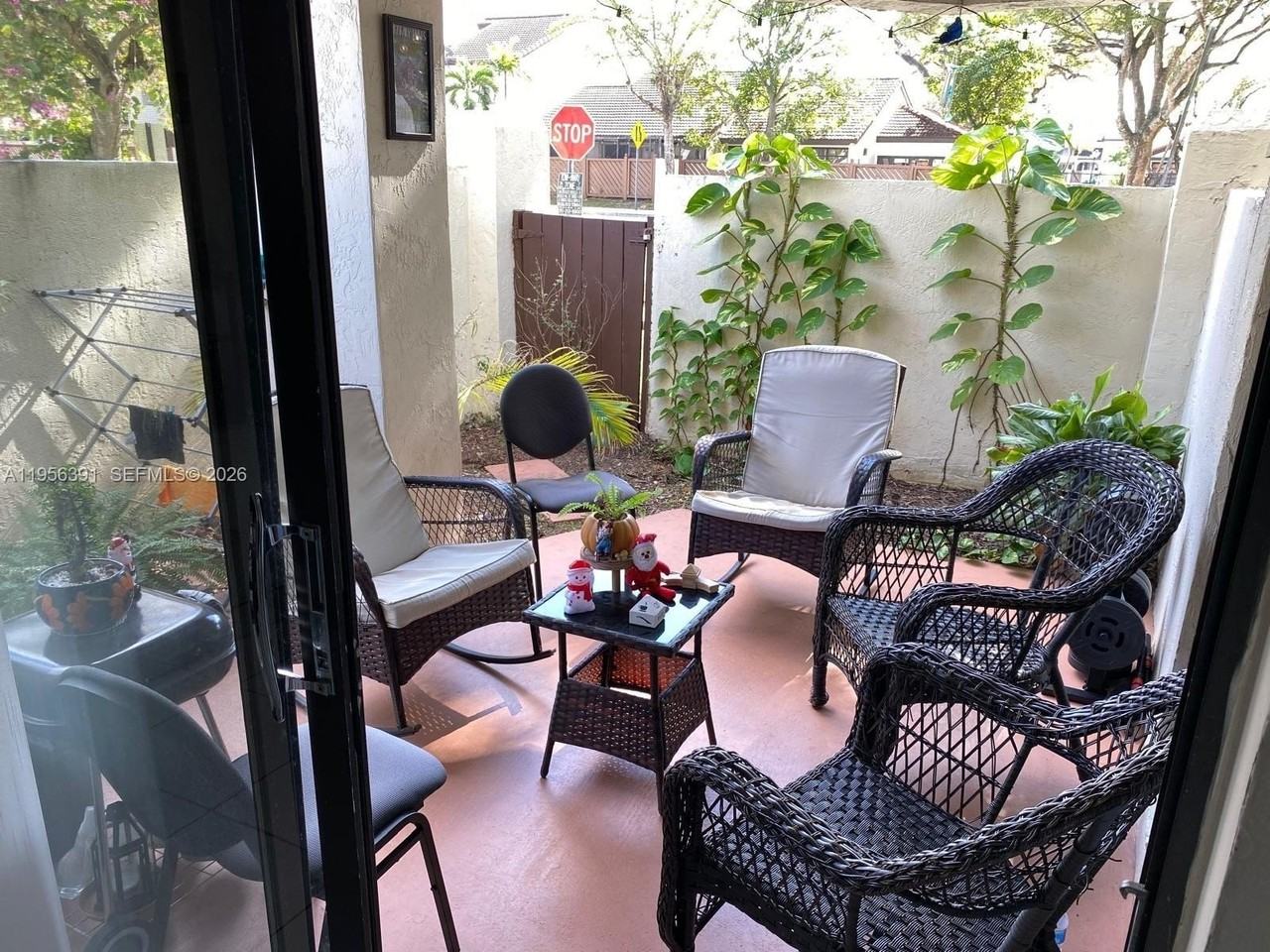 9070 Sw 125th Ave #A101 - Photo 5 of 28