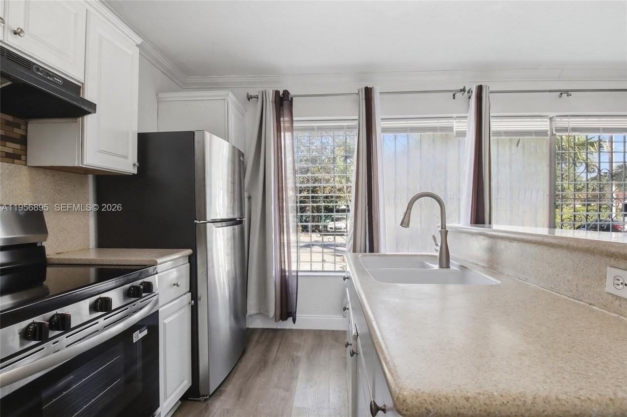 3380 Nw 14th St #0 - Photo 7 of 19