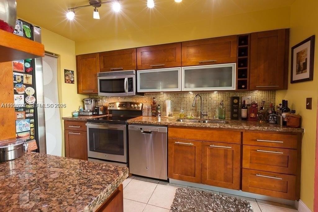 13163 Sw 15th Ln #13163 - Photo 7 of 15