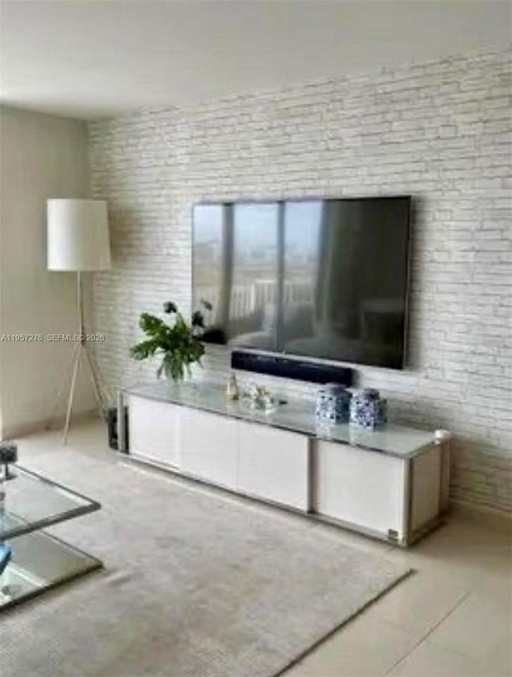 2801 Ne 183rd St #1208W - Photo 2 of 24