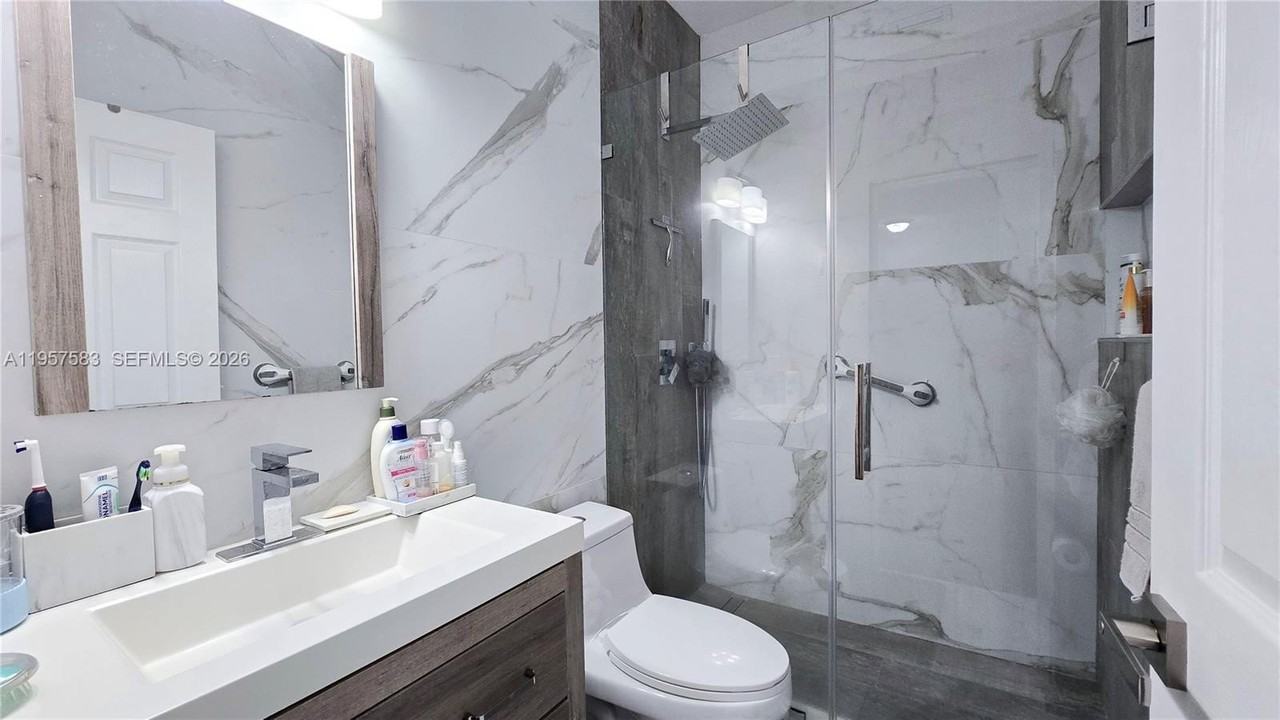 5109 Sw 141st Ave #5109 - Photo 3 of 40