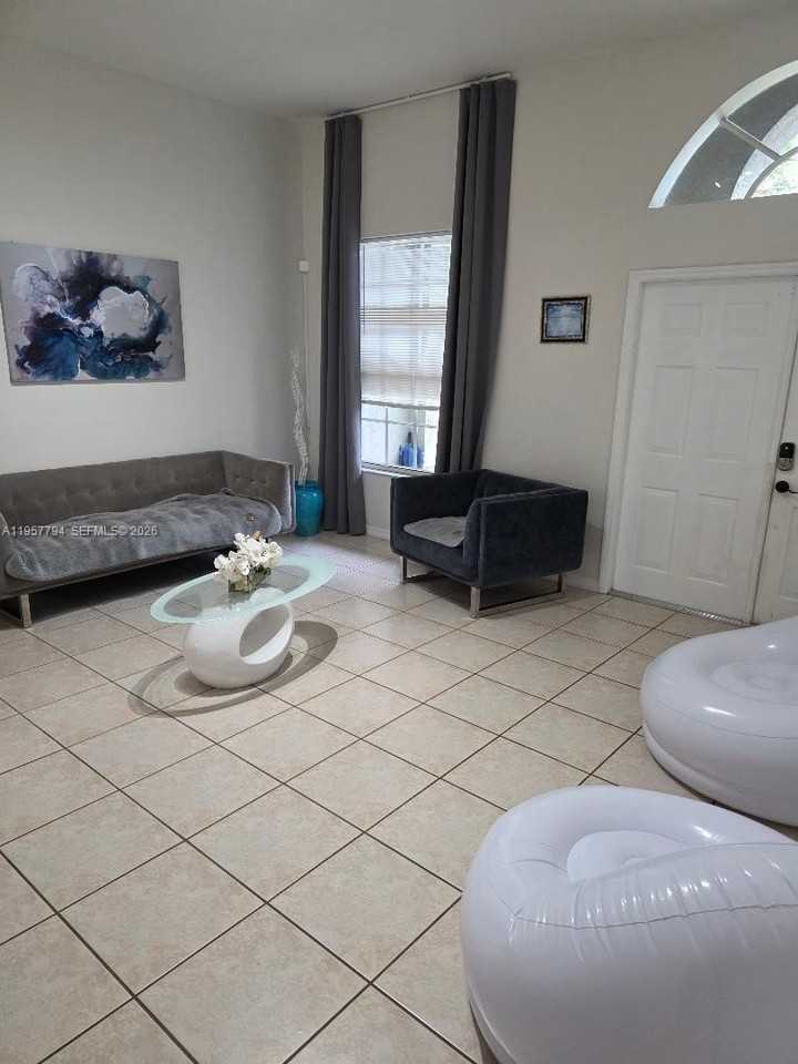 15764 Sw 101st St #0 - Photo 7 of 27