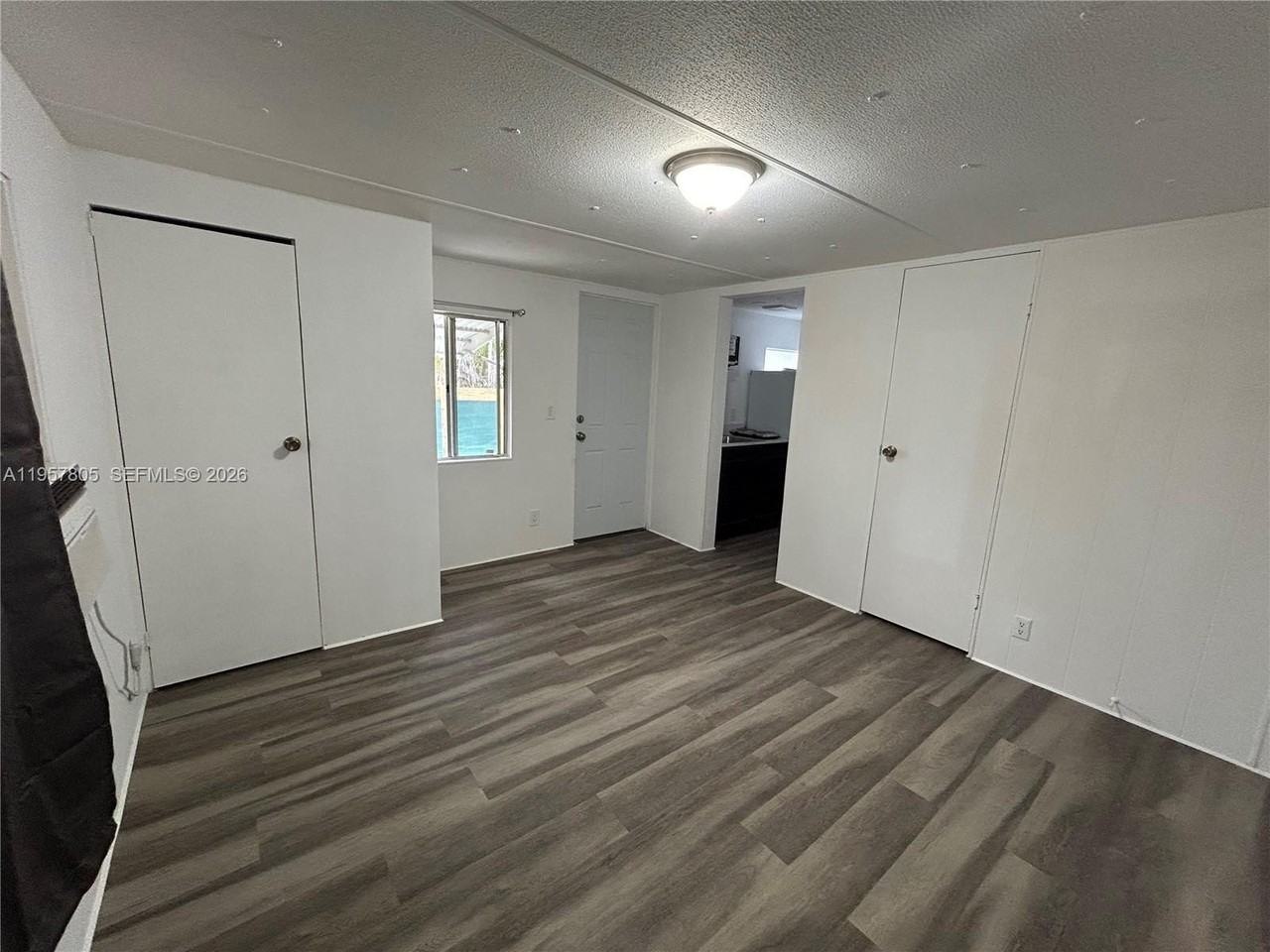 11942 N Branch Rd #C - Photo 2 of 13