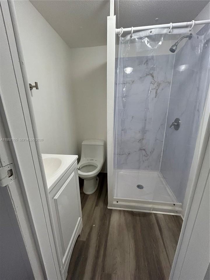 11942 N Branch Rd #C - Photo 7 of 13