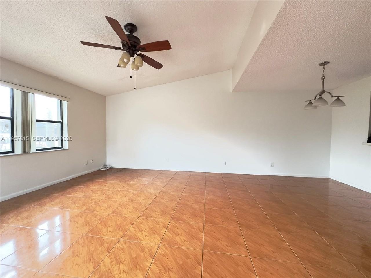 1287 Nw 123rd Ter #1287 - Photo 5 of 19