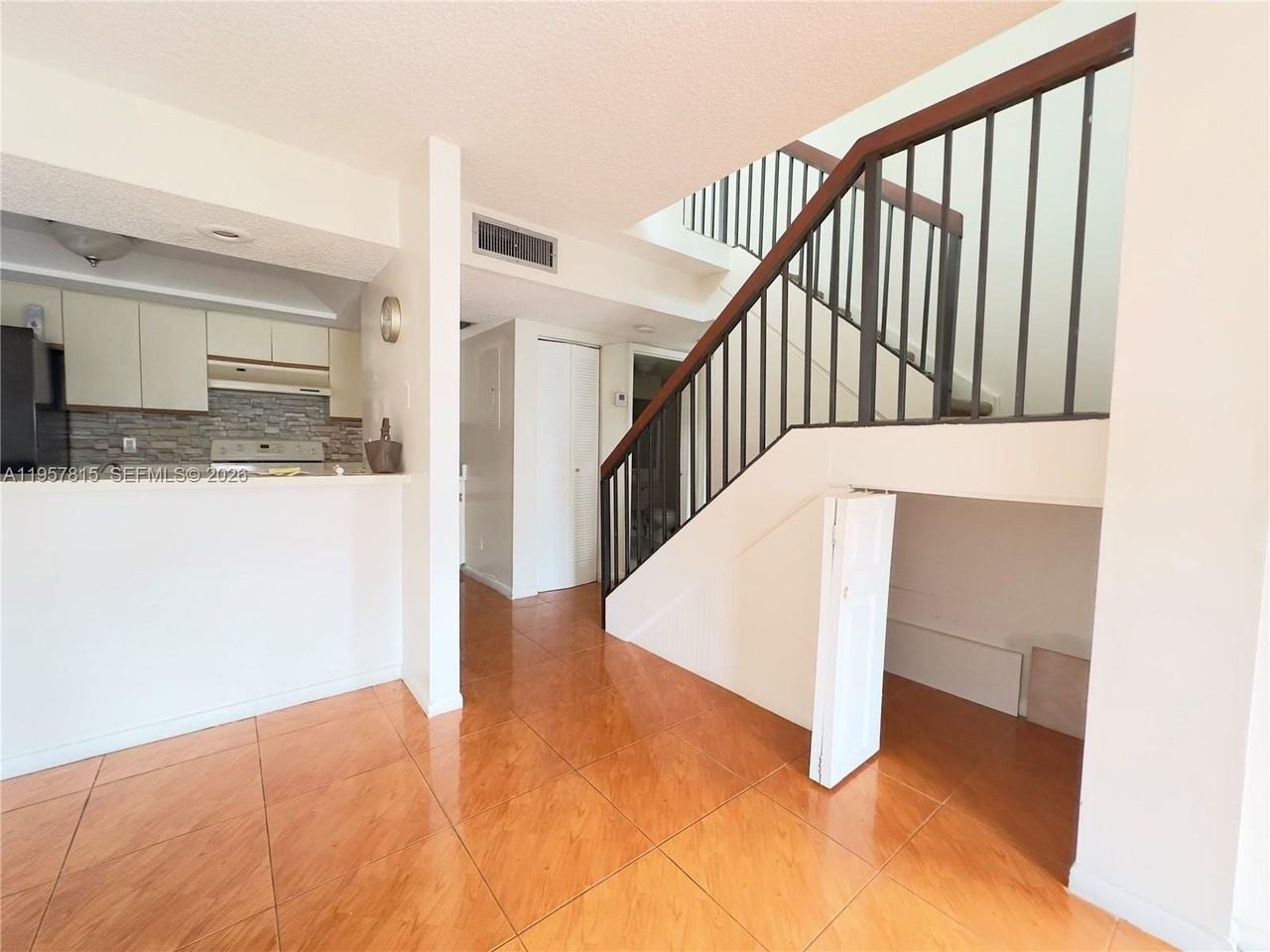 1287 Nw 123rd Ter #1287 - Photo 6 of 19