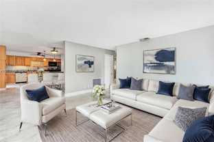 735 Ne 38th St - Photo 1 of 1