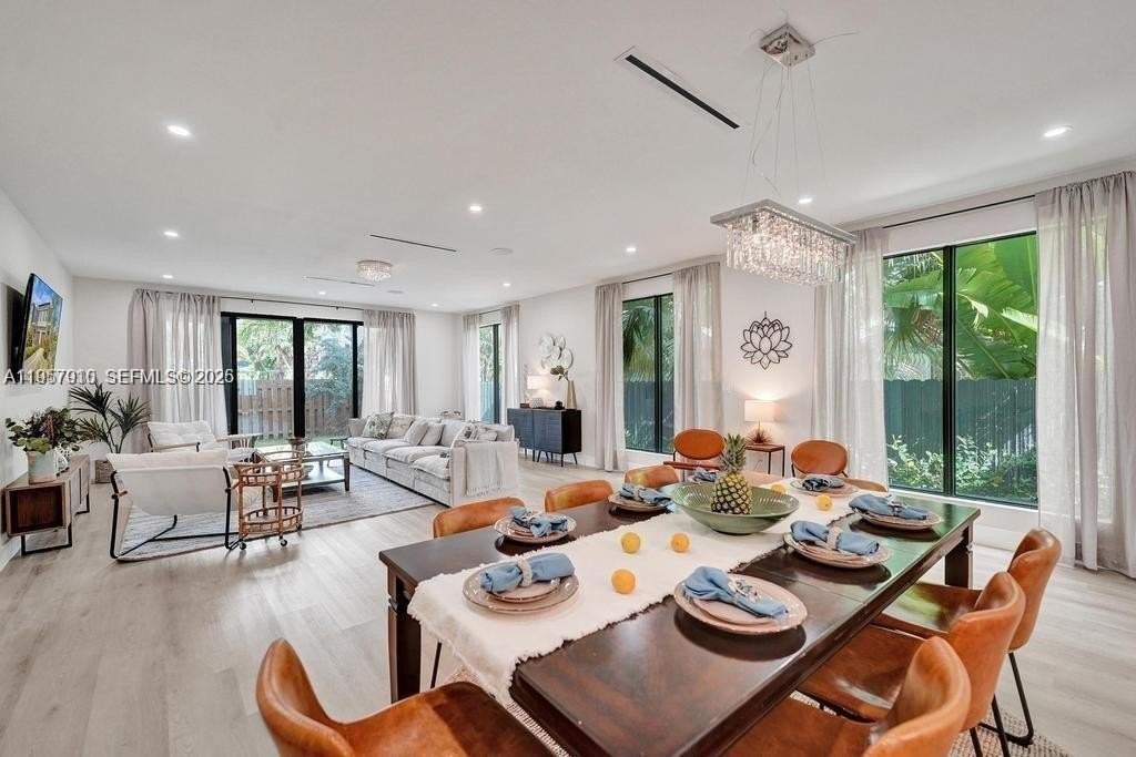 1101 Ne 16th Ter #TH1 - Photo 6 of 48