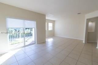 8740 Nw 97th Ave #210 - Photo 4 of 28