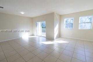 8740 Nw 97th Ave #210 - Photo 5 of 28