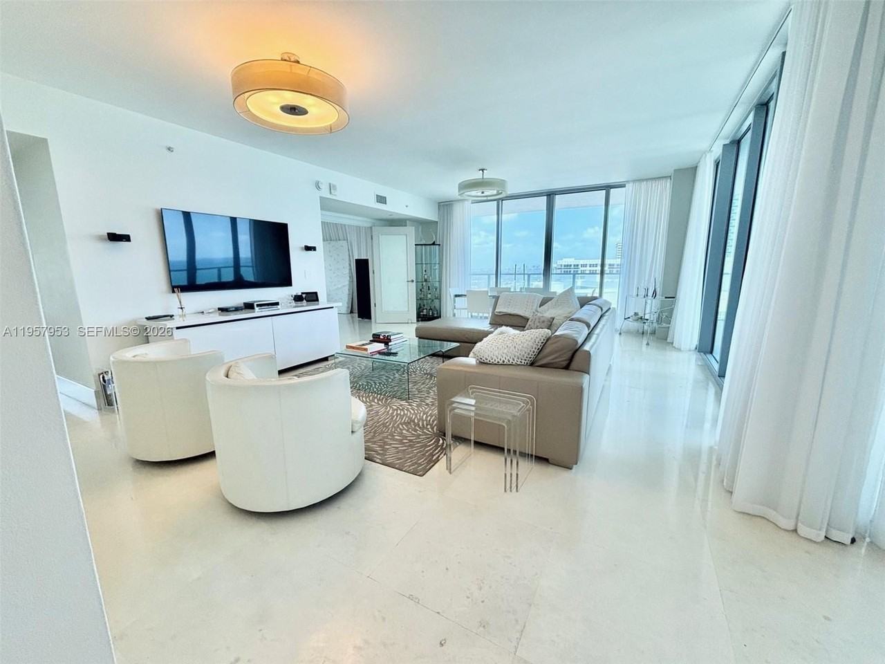 3101 S Ocean Dr #1701 - Photo 7 of 50