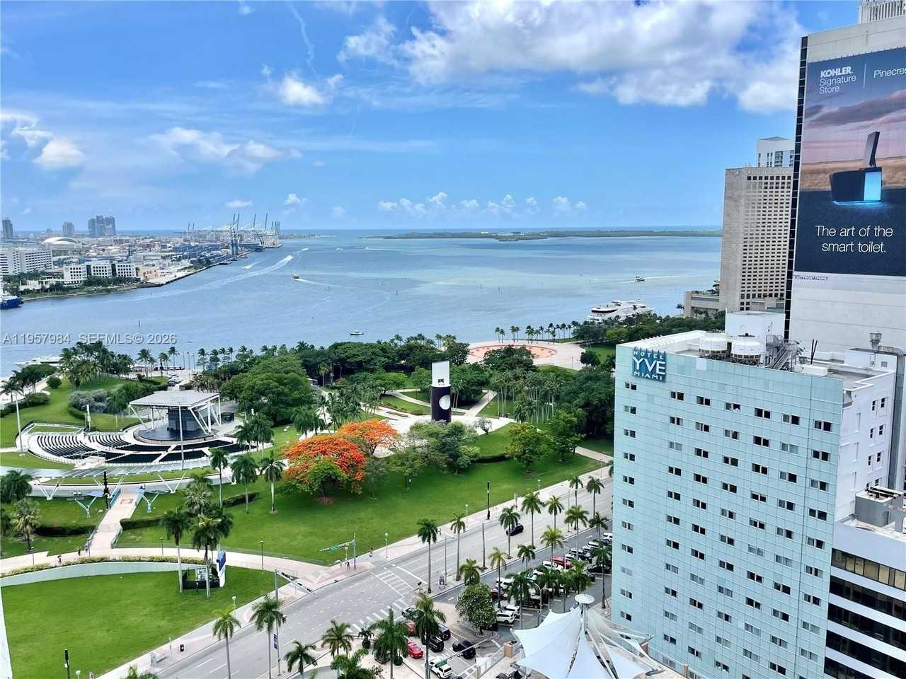 244 Biscayne Blvd #2309