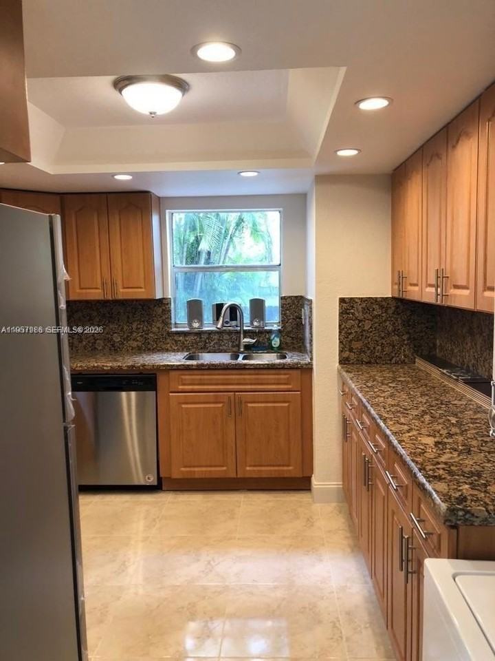 11220 Sw 67th Ter #0 - Photo 2 of 7