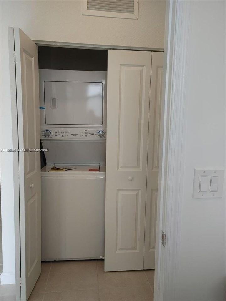 13313 Sw 287th Ter - Photo 5 of 26