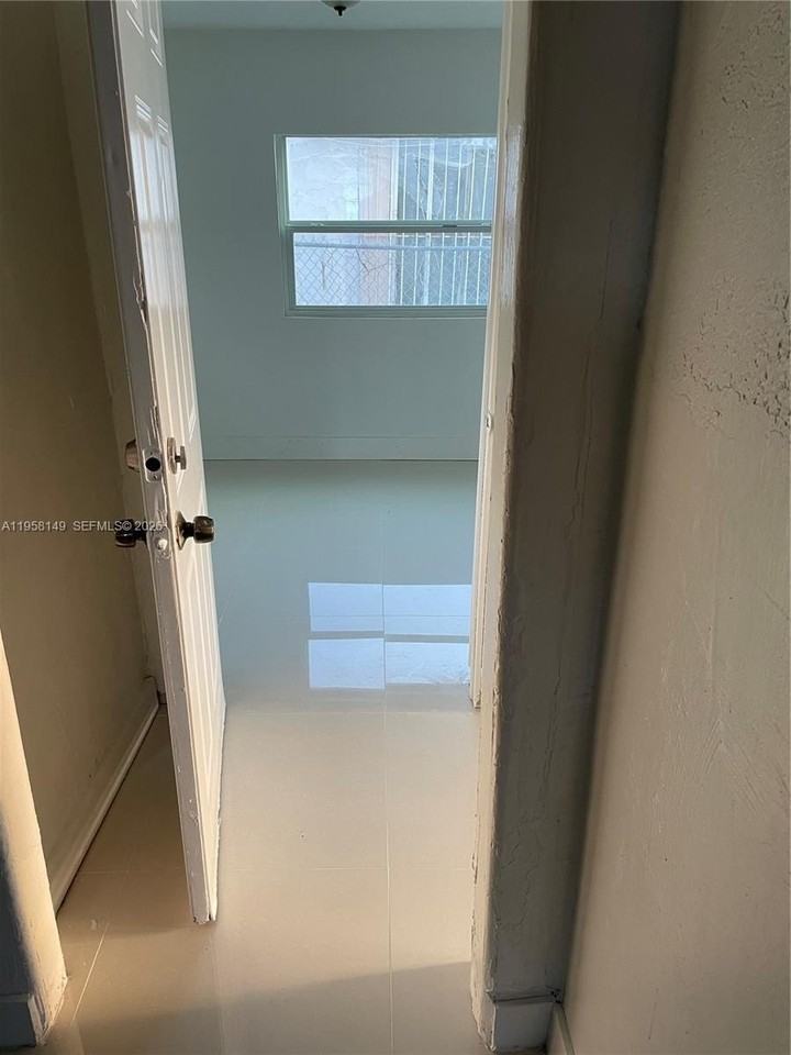 7675 Nw 16th Ave #7675 - Photo 3 of 6