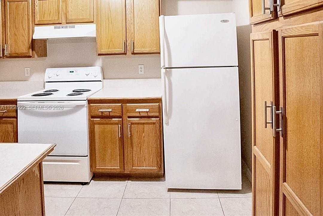 9909 Westwood Dr #35-1 - Photo 4 of 19