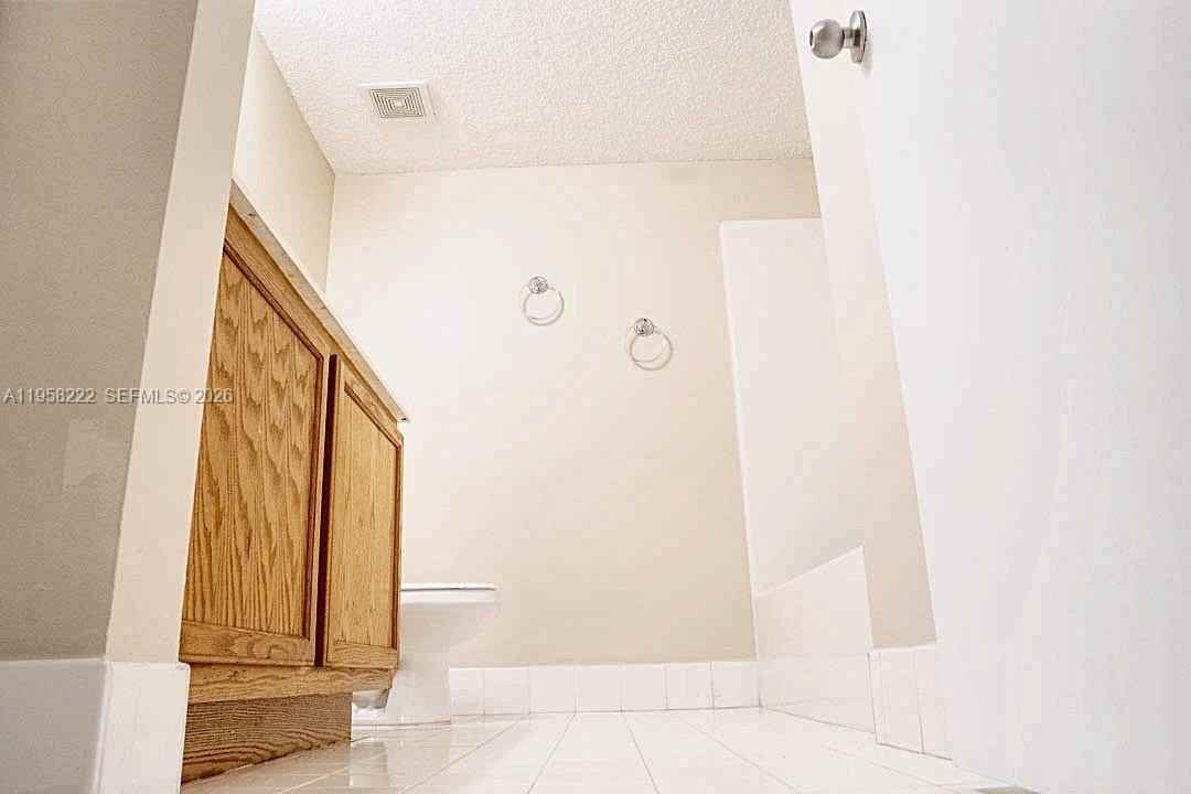 9909 Westwood Dr #35-1 - Photo 5 of 19