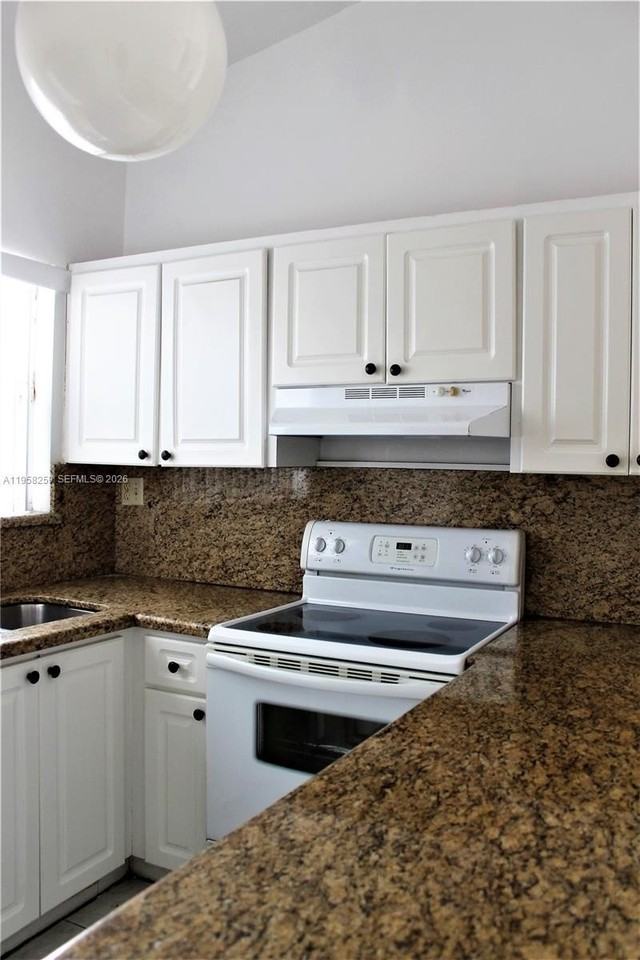 6407 Sw 132nd Court Cir #0 - Photo 7 of 15