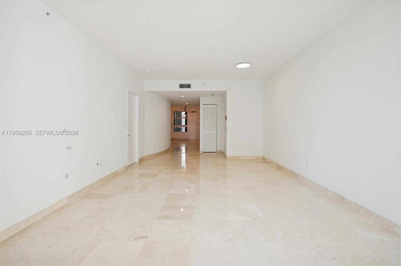 717 Crandon Blvd #507 - Photo 5 of 49