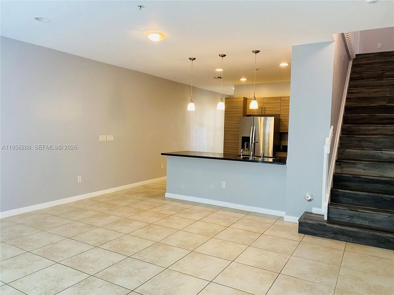 2574 Sw 81st Ter #2564 - Photo 3 of 19