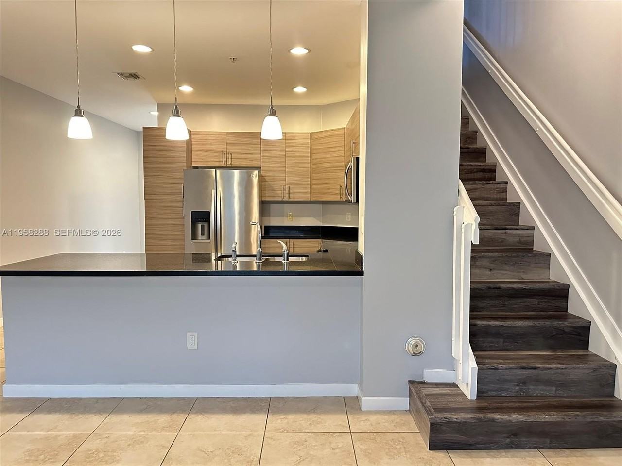 2574 Sw 81st Ter #2564 - Photo 5 of 19