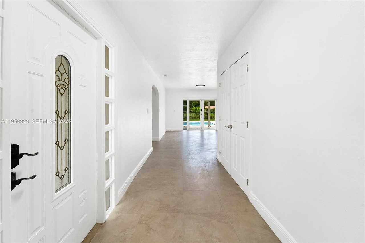 20003 Sw 103rd Ave #0 - Photo 2 of 31